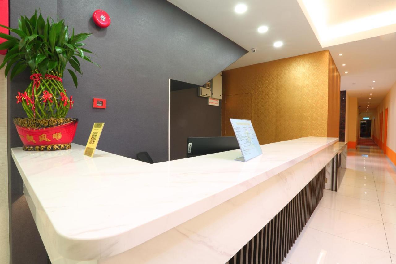 Capital O 9010 Yee Hotel Johor Bahru Luaran gambar
