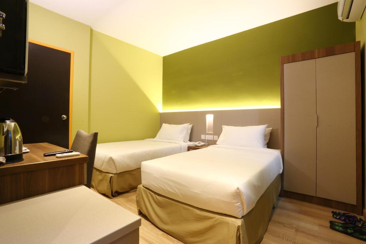 Capital O 9010 Yee Hotel Johor Bahru Luaran gambar